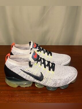 Nike VaporMax Flyknit 3  Sneakers White Black Volt  Neon Collection Men’s 12